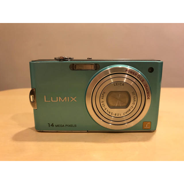 Panasonic(パナソニック)のデジカメ Panasonic DMC-FX66 LUMIX  スマホ/家電/カメラのカメラ(コンパクトデジタルカメラ)の商品写真