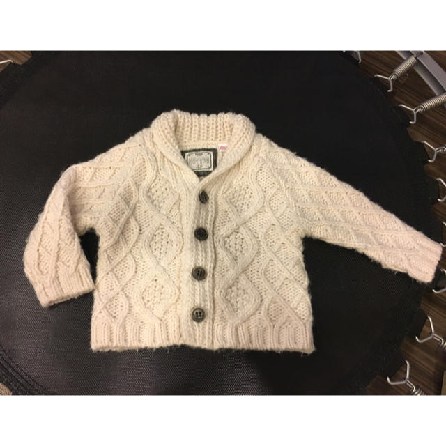 ZARA KIDS(ザラキッズ)のZARA ニット カーディガン キッズ/ベビー/マタニティのキッズ服男の子用(90cm~)(ニット)の商品写真