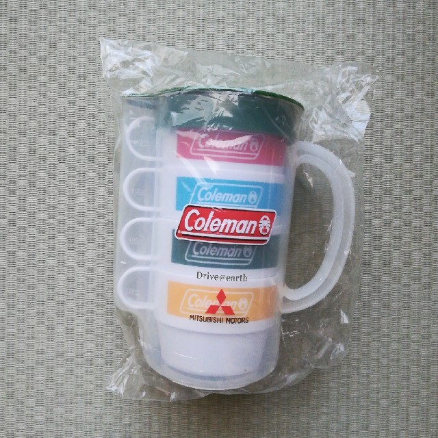 Coleman(コールマン)のColeman　プラカップ&ピッチャーセット インテリア/住まい/日用品のキッチン/食器(グラス/カップ)の商品写真