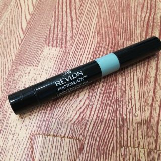 レブロン(REVLON)のレブロンフォトレディカラーコレクティングペン　コンシーラー　グリーン　緑(コンシーラー)