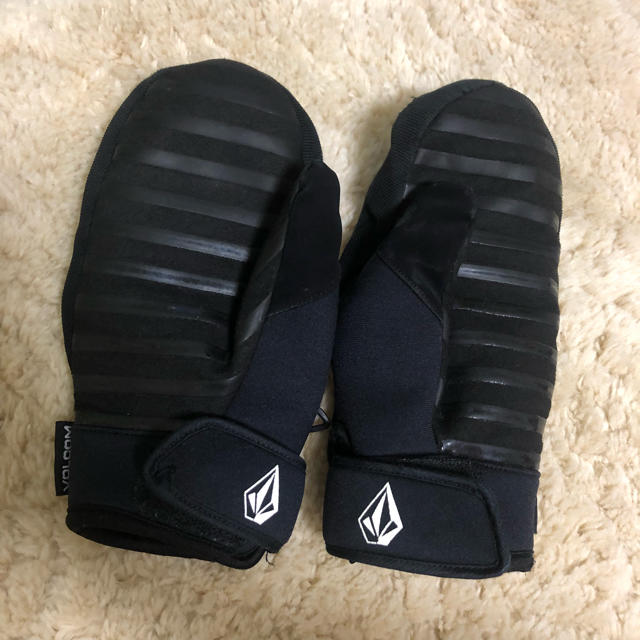 volcom(ボルコム)のボルコム スノーボード スキー グローブ スポーツ/アウトドアのスノーボード(ウエア/装備)の商品写真