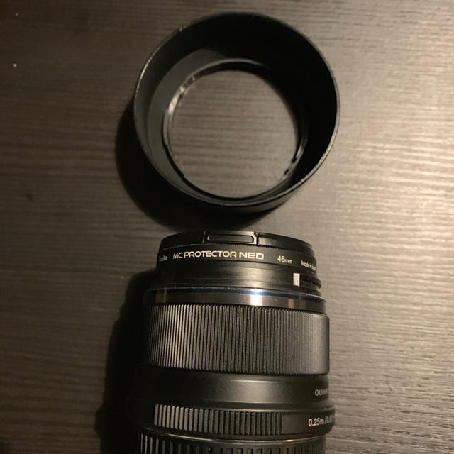 OLYMPUS(オリンパス)のm.zuiko digital 25mm F 1.8 スマホ/家電/カメラのカメラ(レンズ(単焦点))の商品写真
