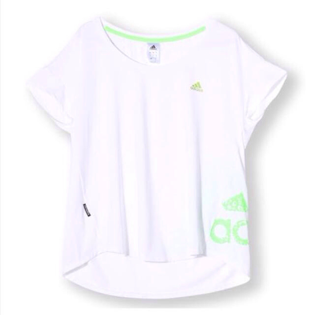 adidas(アディダス)の美品‼︎adidasTシャツ 値下げ♡ レディースのトップス(Tシャツ(半袖/袖なし))の商品写真