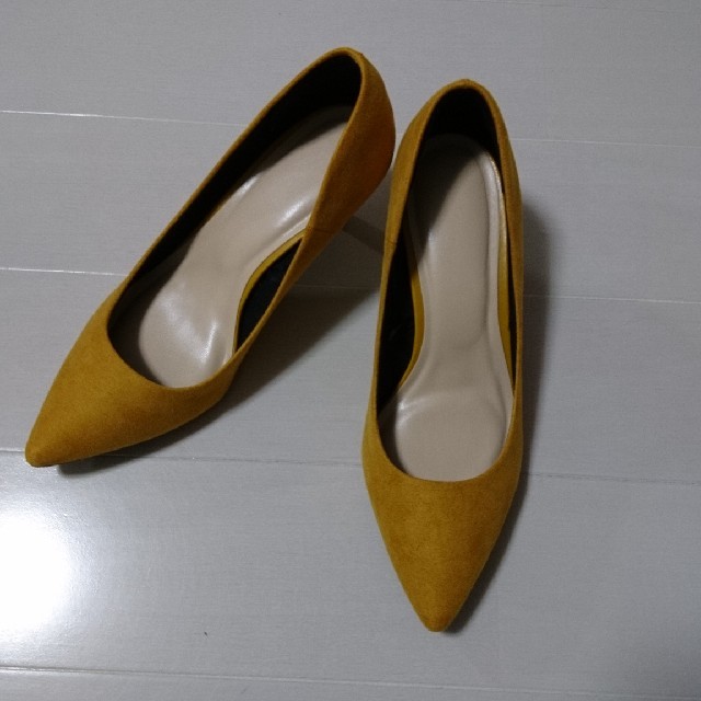 GU(ジーユー)のGUマシュマロパンプスsサイズ レディースの靴/シューズ(ハイヒール/パンプス)の商品写真