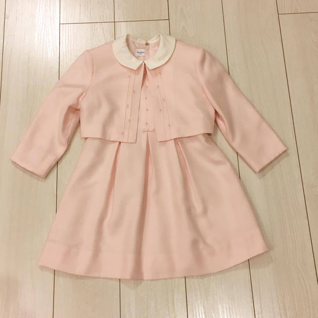 familiar(ファミリア)のファミリア 120 アンサンブル スーツ キッズ/ベビー/マタニティのキッズ服女の子用(90cm~)(ドレス/フォーマル)の商品写真