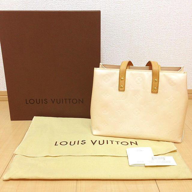LOUIS VUITTON - LOUIS VUITTONのリード