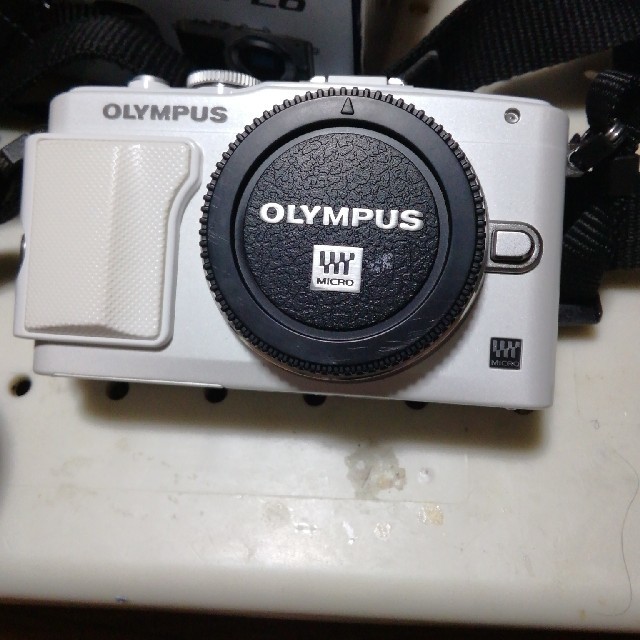 Olympus Pen Lite E-PL6 3