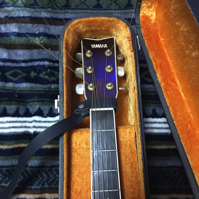 ヤマハアコースティックギターL8