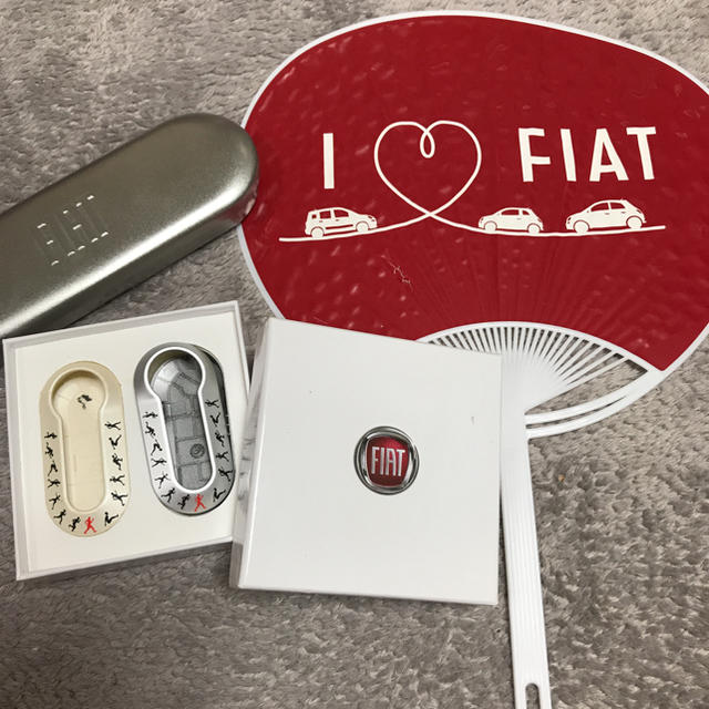 FIAT 純正 キーカバー、ボールペン 自動車/バイクの自動車(その他)の商品写真