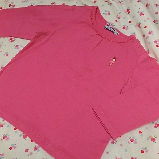 mikihouse(ミキハウス)の80センチ ミキハウス 長袖Tシャツ ピンク キッズ/ベビー/マタニティのベビー服(~85cm)(Ｔシャツ)の商品写真