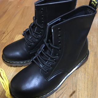 ドクターマーチン(Dr.Martens)の新品 Dr.Martensタイプ8ホールブーツ24.5(ブーツ)