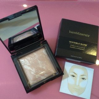 ベアミネラル(bareMinerals)の★Z*A様専用★ベアミネラル★インビジブルグロー★未使用★(フェイスパウダー)