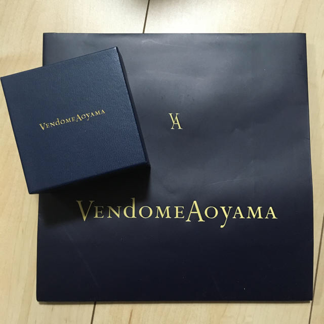 Vendome Aoyama(ヴァンドームアオヤマ)の【専用品】ヴァンドーム青山 箱 袋 レディースのバッグ(ショップ袋)の商品写真