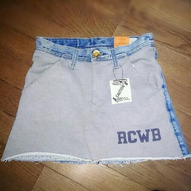 RODEO CROWNS WIDE BOWL(ロデオクラウンズワイドボウル)のRCWB スカート レディースのスカート(ミニスカート)の商品写真