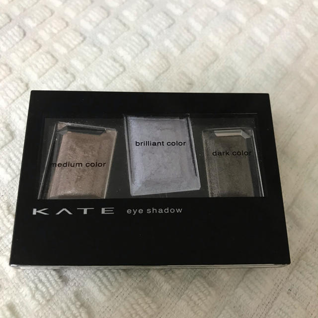 KATE(ケイト)のKATE ケイトジュエリーモードアイズ BU-1 コスメ/美容のベースメイク/化粧品(アイシャドウ)の商品写真