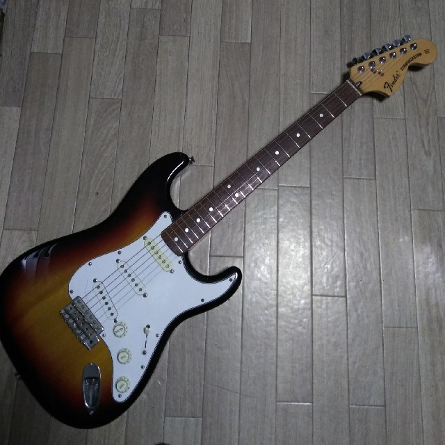 FENDER JAPAN ストラトキャスター ST-72 ダンカンPU FENDER JAPAN ストラトキャスター ST-72 ダンカンPU
