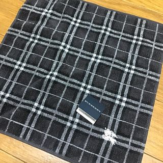 バーバリー(BURBERRY)のBurberry タオルハンカチ 新品✨未使用✨(ハンカチ)