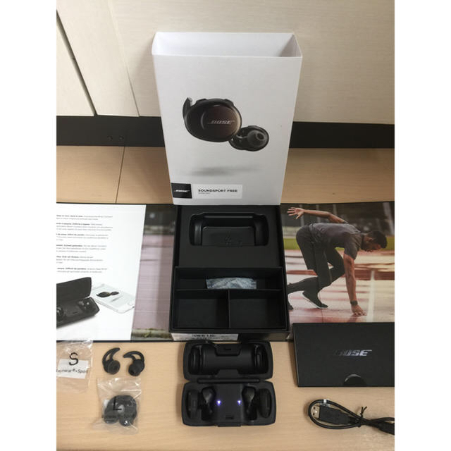 カラーBOSE ワイヤレスイヤホン SOUNDSPORT FREE