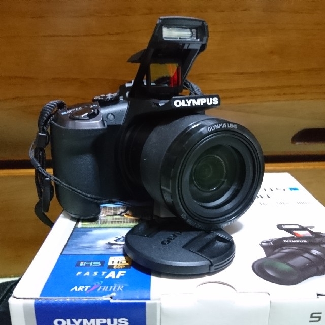 OLYMPUS デジカメ SP-100EEカメラ