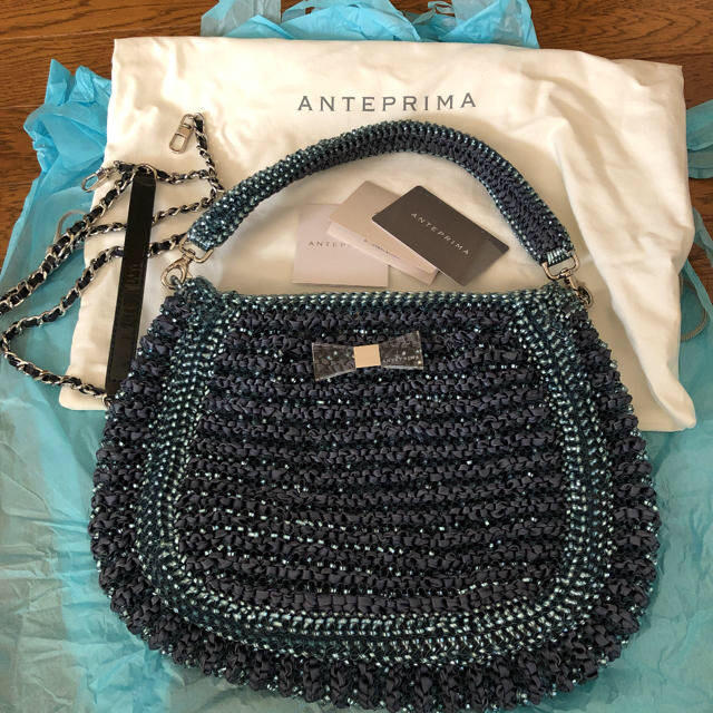 ANTEPRIMA(アンテプリマ)の美品 アンテプリマ クリスタッロフィオッコ ミディアム ワイヤーバッグ レディースのバッグ(ショルダーバッグ)の商品写真