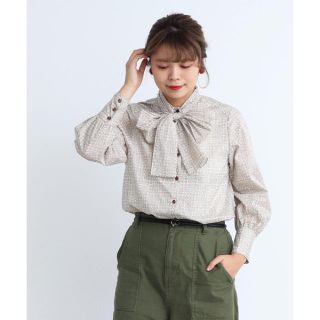 ドットアンドストライプスチャイルドウーマン(Dot&Stripes CHILDWOMAN)のDot＆Stripes CHILDWOMAN　リバティプリント ボウタイブラウス(シャツ/ブラウス(長袖/七分))