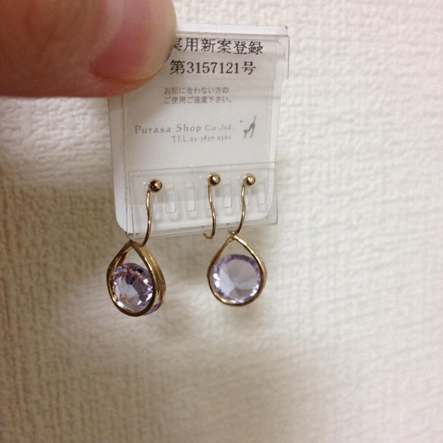 送料込！未使用イヤリング♡定価1680円 レディースのアクセサリー(イヤリング)の商品写真