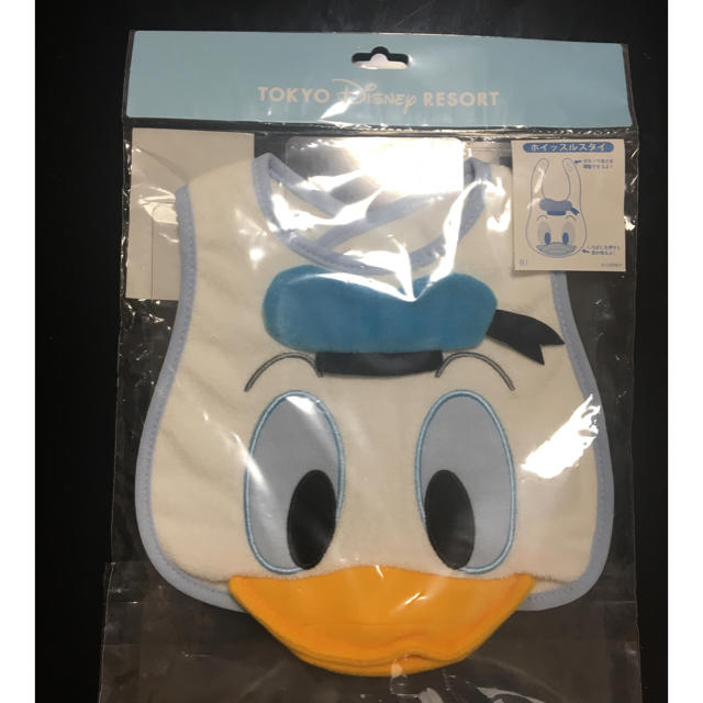 Disney(ディズニー)の【新品・未開封】ドナルド ベビースタイ (よだれかけ) キッズ/ベビー/マタニティのこども用ファッション小物(ベビースタイ/よだれかけ)の商品写真