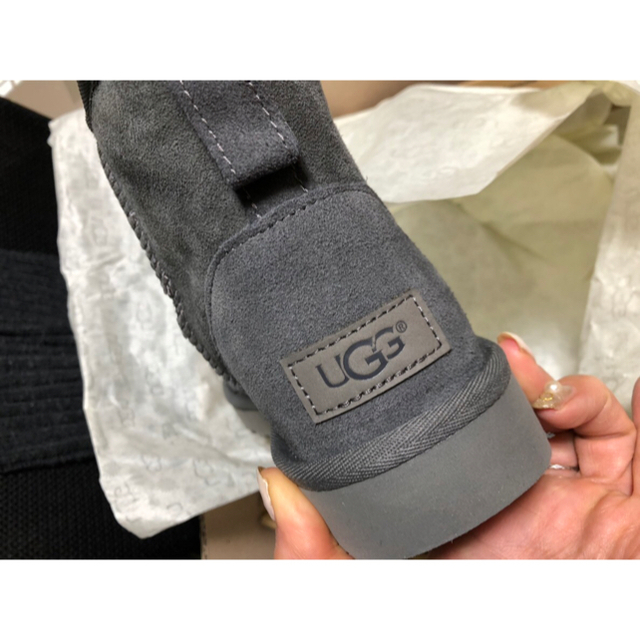 UGG(アグ)の新品 UGG ムートンブーツ クラシックミニⅡ 24㎝ レディースの靴/シューズ(ブーツ)の商品写真