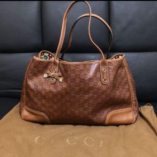 グッチ(Gucci)の正規品　グッチシマ　レザーショルダーバッグ(ショルダーバッグ)