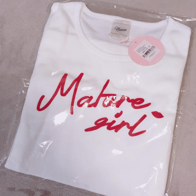 Memnon(メムノン)のmemnon Tシャツ Mature girl Tee レディースのトップス(Tシャツ(半袖/袖なし))の商品写真