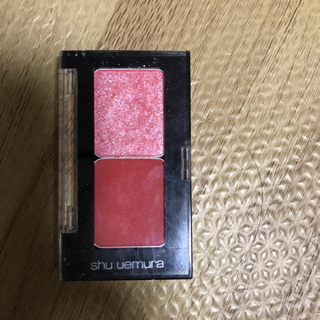 shu uemura(シュウウエムラ)のシュウウエムラ アイシャドウ  コスメ/美容のベースメイク/化粧品(アイシャドウ)の商品写真