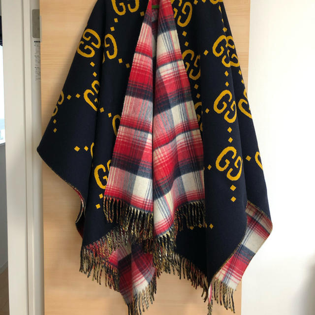 GUCCI グッチ ポンチョ-