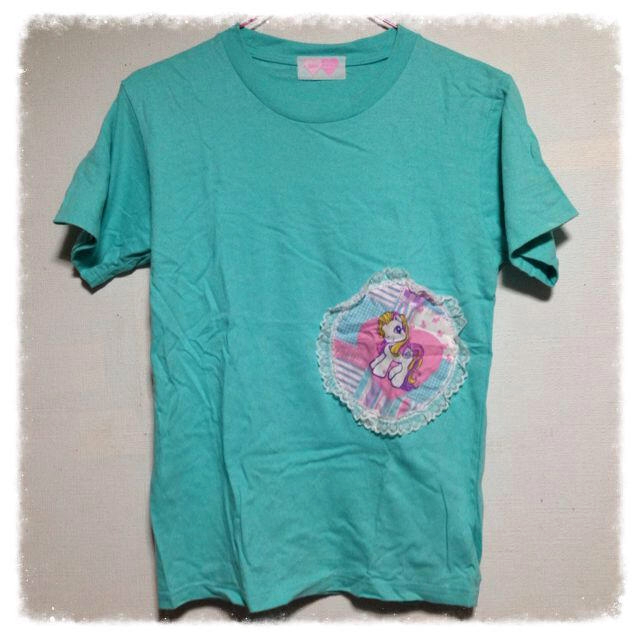 NILE PERCH(ナイルパーチ)のNILEPERCH♡pony Tシャツ レディースのトップス(Tシャツ(半袖/袖なし))の商品写真