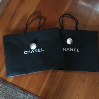 シャネル(CHANEL)のシャネルショッパーカメリア付き2枚  大  おまけ付き(ショップ袋)