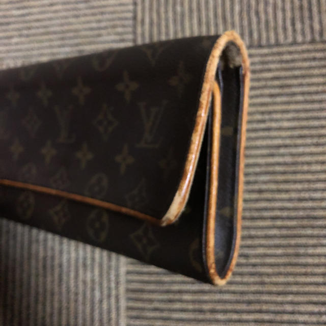 LOUIS VUITTON(ルイヴィトン)のルイヴィトン★ポシェットツイン レディースのバッグ(クラッチバッグ)の商品写真