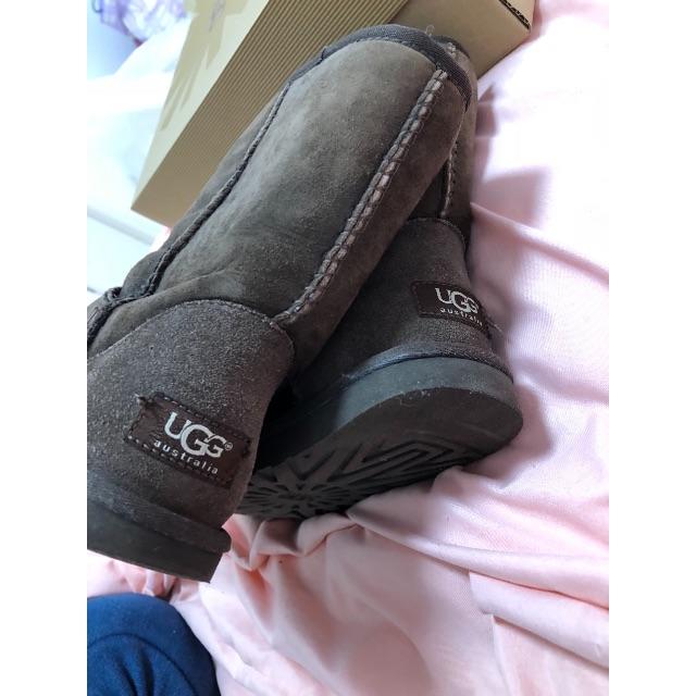 UGG(アグ)のUGGブーツ♡箱付き♡6 レディースの靴/シューズ(ブーツ)の商品写真