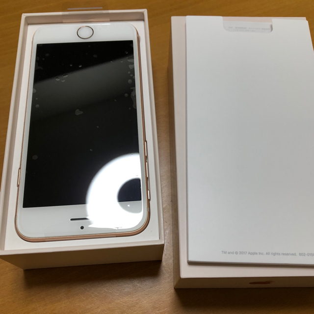 iPhone8 SIMフリー ピンクゴールド 美品