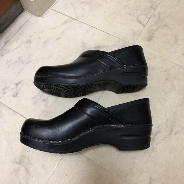 dansko(ダンスコ)の可愛い✳︎dansko(PROFESSIONAL)サボ38 レディースの靴/シューズ(その他)の商品写真