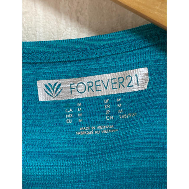 FOREVER 21(フォーエバートゥエンティーワン)のフォーエバー21♡ スポーツタンクトップ スポーツ/アウトドアのトレーニング/エクササイズ(ヨガ)の商品写真