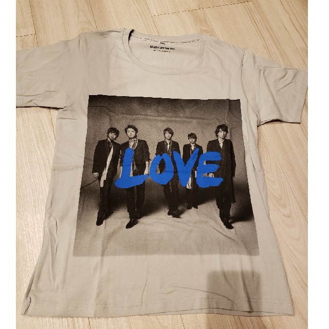 嵐 LOVE ツアーTシャツ レディースのトップス(Tシャツ(半袖/袖なし))の商品写真