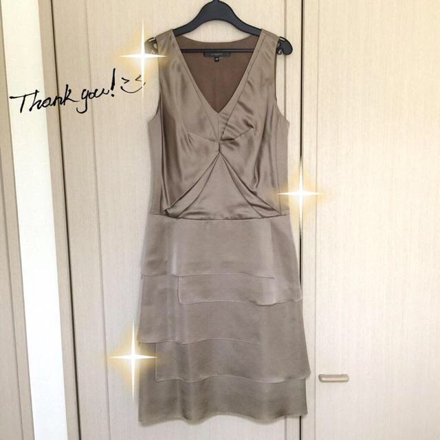 BODY DRESSING Deluxe(ボディドレッシングデラックス)のbodydressing☆ゴールドワンピ レディースのワンピース(ひざ丈ワンピース)の商品写真