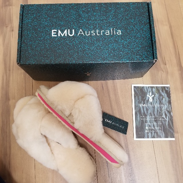 EMU(エミュー)の値下げ　emu australia 　メイベリー　8 レディースの靴/シューズ(サンダル)の商品写真