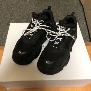 バレンシアガ(Balenciaga)のバレンシアガ triple s(スニーカー)