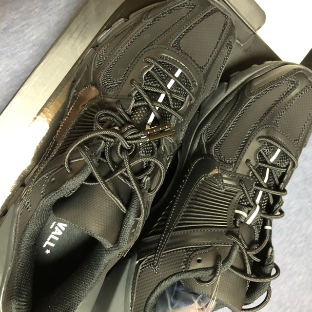 NIKE(ナイキ)のNike x ACW Zoom Vomero 5 28.0(UK 9) メンズの靴/シューズ(スニーカー)の商品写真