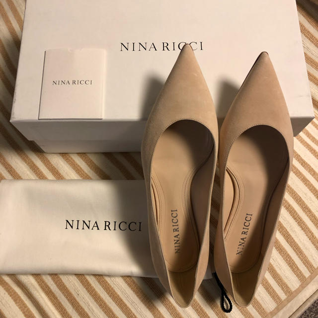 新品未使用 NINARICCI フラットシューズ ヒール パンプス ニナリッチ