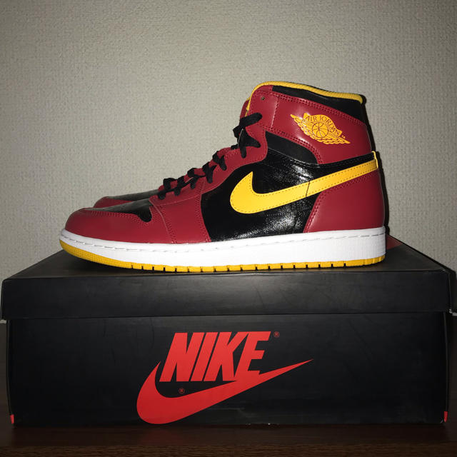 NIKE(ナイキ)のNIKE air jordan 1 retro high og メンズの靴/シューズ(スニーカー)の商品写真