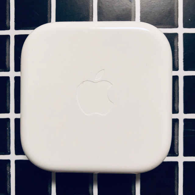 Apple(アップル)のApple純正 EarPods 有線 イヤフォン φ3.5mmジャック スマホ/家電/カメラのオーディオ機器(ヘッドフォン/イヤフォン)の商品写真