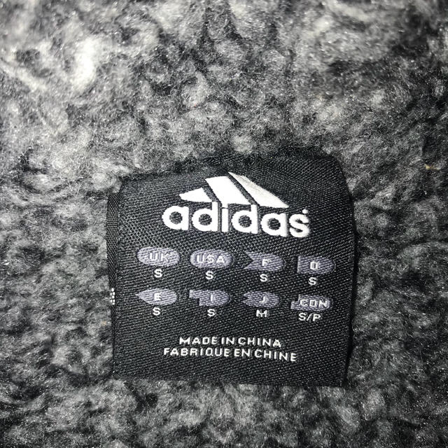 adidas(アディダス)のアディダス ベンチコート Mサイズ  期間限定値下げ メンズのジャケット/アウター(ダウンジャケット)の商品写真