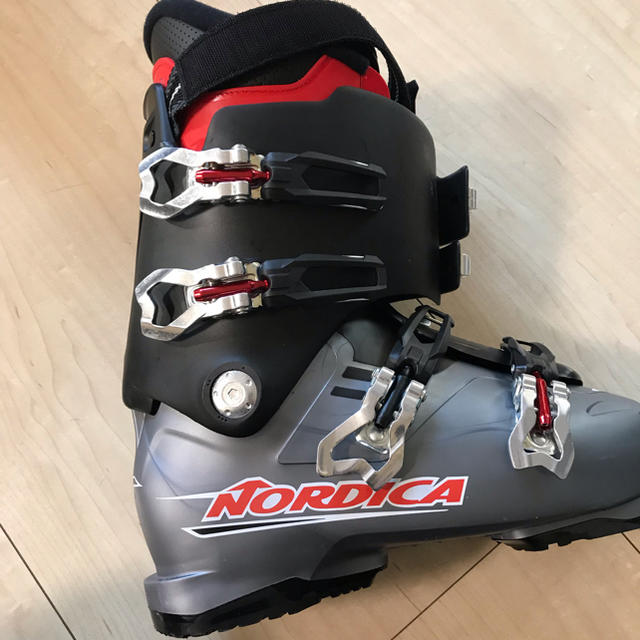 NORDICA(ノルディカ)のノルディカ スキー靴 スポーツ/アウトドアのスキー(ブーツ)の商品写真