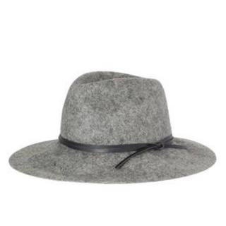 エモダ(EMODA)のEMODA W leather belt hat(ハット)